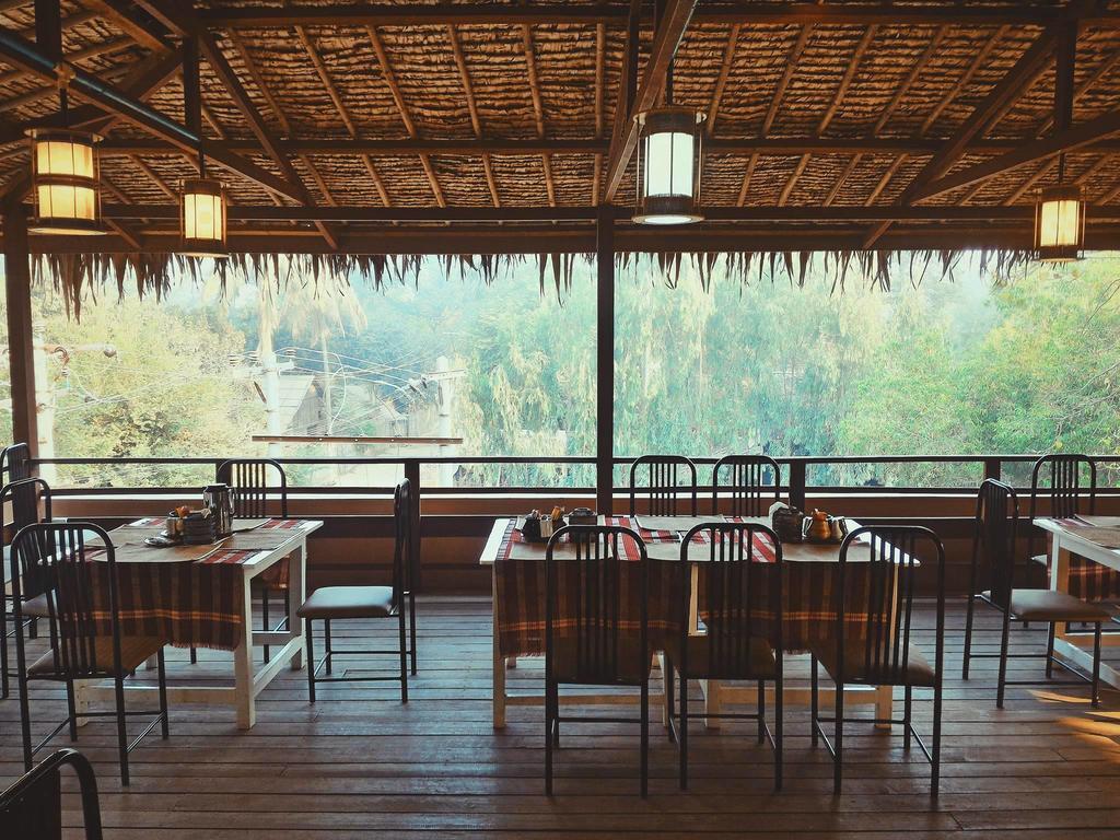 Six Stars Guest House Nyaung-U ภายนอก รูปภาพ