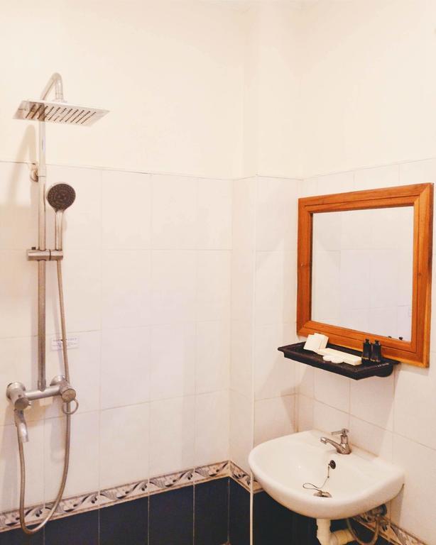 Six Stars Guest House Nyaung-U ภายนอก รูปภาพ